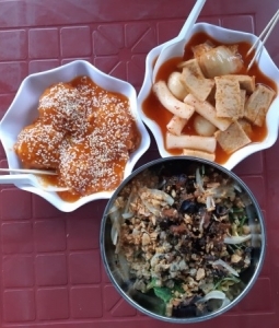 Quán Mì Ốc, Mì Hến, Bánh Gạo Cay, Trà Sữa Ngon Tân Phú