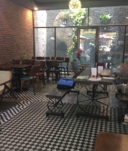 CAFE THỊNH TRÍ -  Quán Cafe Cơm Văn Phòng Ngon Quận 3