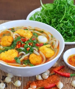 Bánh Canh Cá Lóc Minh Long Phú Nhuận