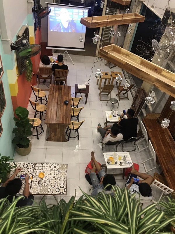 Quán ăn, ẩm thực: Quán Cafe Không Gian Đẹp Quận Tân Bình Cafedesm%20(14)