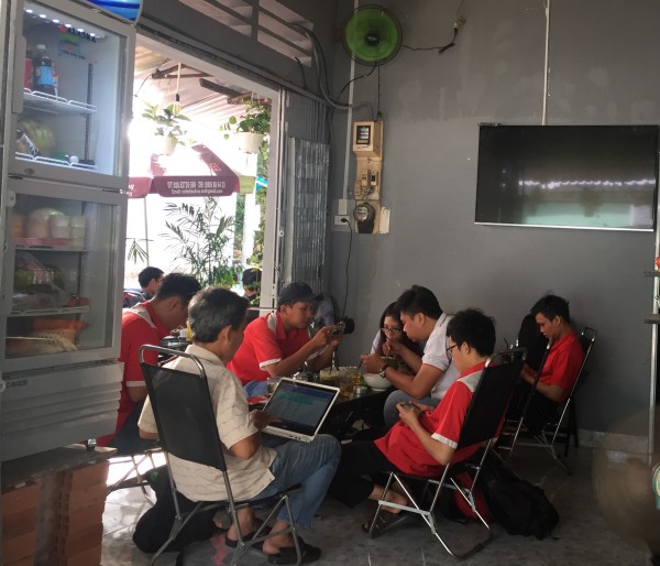 Quán ăn, ẩm thực: Quán Cafe, Trà Đào Trà Sữa Ngon Đường Phan Huy ích Cafe%20(2)%20(Custom)