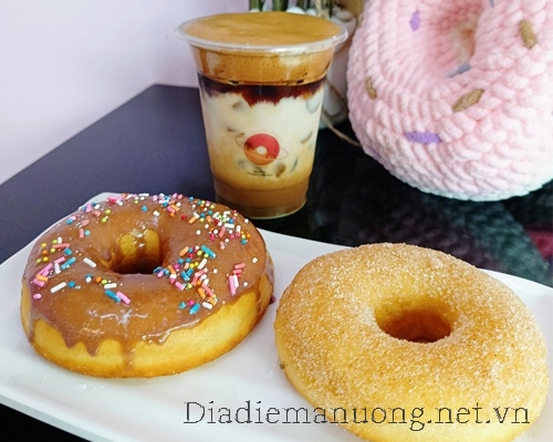 Tiệm Bánh Donuts Chuẩn Vị Mỹ, Cafe Nước Ép Ở Bình Thạnh