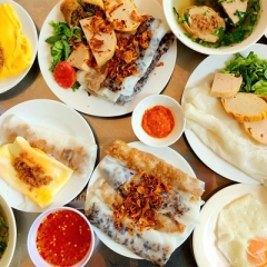 Quán Bánh Cuốn Nóng - Đặc Sản Cao Bằng Ở Sài Gòn