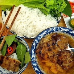 Quán Bún Chả Bún Nem Khánh Linh Lạc Long Quận Quận 11