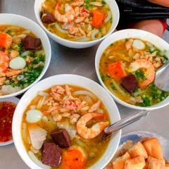 Quán Bánh Canh Cua A Dính Hưng Phú Quận 8