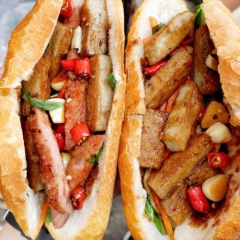 Bánh Mì Chả Cá Thác Lác Hạnh Phan Văn Khỏe Quận 6
