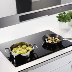 Tổ chức căn bếp để thuận tiện chuẩn bị nhiều món trong những buổi tụ họp bạn bè
