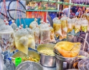 Quán Chè Cô Lộc Đinh Tiên Hoàng Quận 1.
