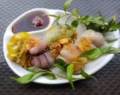 Tiệm Mì Sủi Cảo Ngon Song Hành Hóc Môn