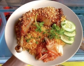Quán Cơm Gà Xối Mỡ Ngon Trường Sa Phú Nhuận