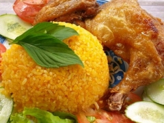 Thanh Cơm Gà Xối Mỡ Khổng Lồ Bao No