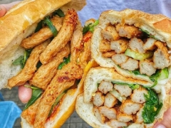 Quán Bánh Mì Xôi Mặn Ăn Vặt Ngon Quận 11