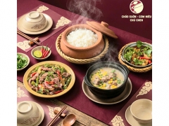 Cháo Sườn - Cơm Niêu Chú Chen: Hương Vị Cơm Nhà Giữa Lòng Sài Gòn