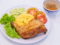 Quán A Bảo Cơm Gà Xối Mỡ Ngon Gò Vấp