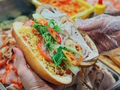 Lò Bánh Mì Hưng Thịnh 1 - Tiệm Bánh Mì Ngon Tân Phú