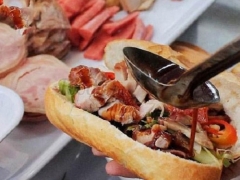 Bánh Mì Heo Quay Tuyền Ký Thủ Đức