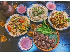 Tiệm Lòng Xe Điếu Quán Lòng Heo Ngon Quận 1