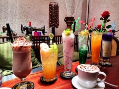 M City Coffee - Quán Cafe Cơm Trưa Văn Phòng Nhạc Acoutic Hòa Hưng Quận 10
