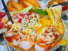 Quán Bò Ngon - Bò Tảng Nướng Trứng Muối, Bò Sốt Hàu Lẩu Bắp Bò