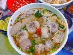 Quán Bánh Canh Đuôi Heo Hồ Thị Kỷ Quận 10