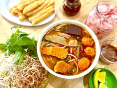 Quán Bún Bò Huế, Bánh Canh Cá Lóc Ngon Tân Bình